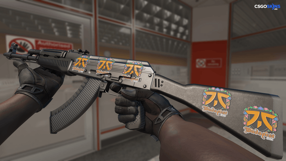 Sticker | fnatic (Embroidered) | Budapest 2025 Artwork