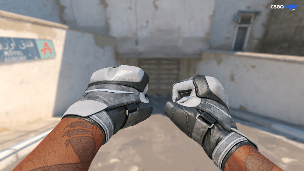 ★ Moto Gloves | Smoke Out Artwork